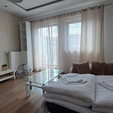 Apartament Villa Nobile Varsóvia Exterior foto